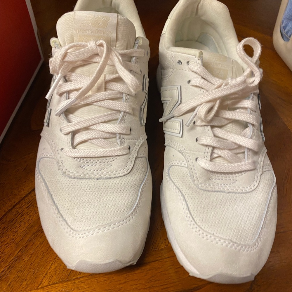 Off White suede new balance size 7.5 womens